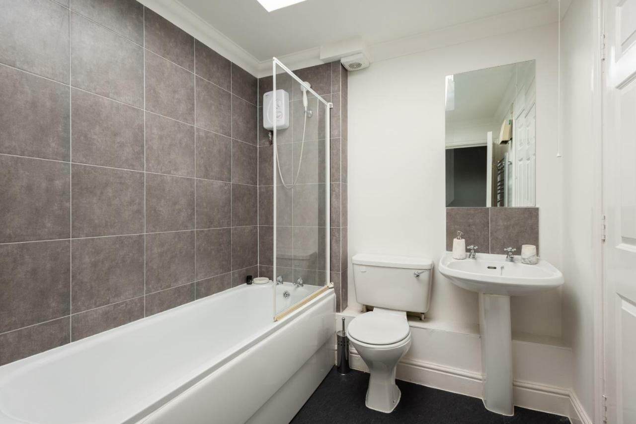 The Old Station House - Stylish & Central 2Bdr Apartment Oxford Kültér fotó